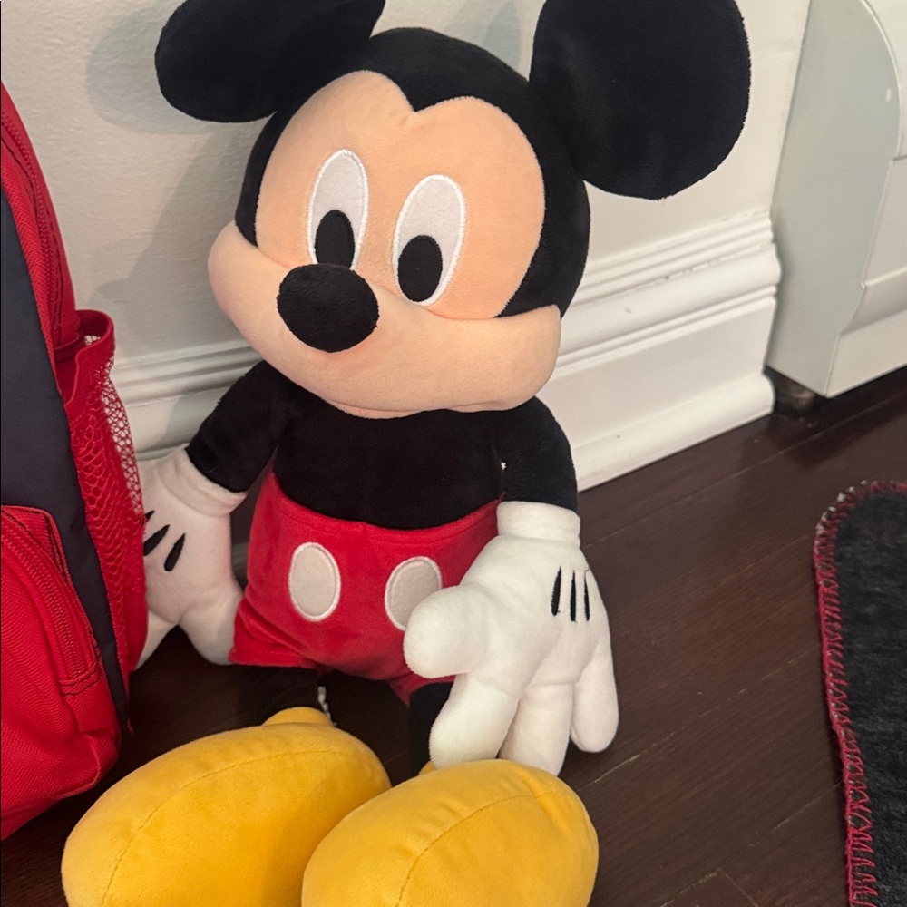 Mickey Mouse bundle - Picture 5 of 8